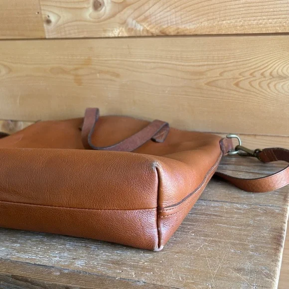 Madewell Cognac Leather Too Zip Crossbody Satchel - Picture 5 of 9